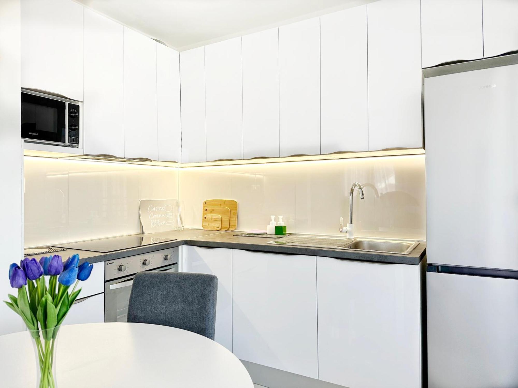 S'Akvarel 4 - Private Garage Apartment Сплит Екстериор снимка